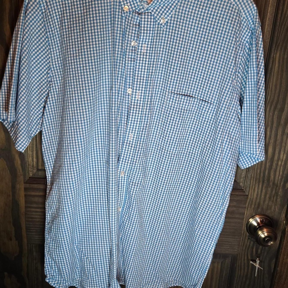 Tailor Byrd blue and white gingham button-up
